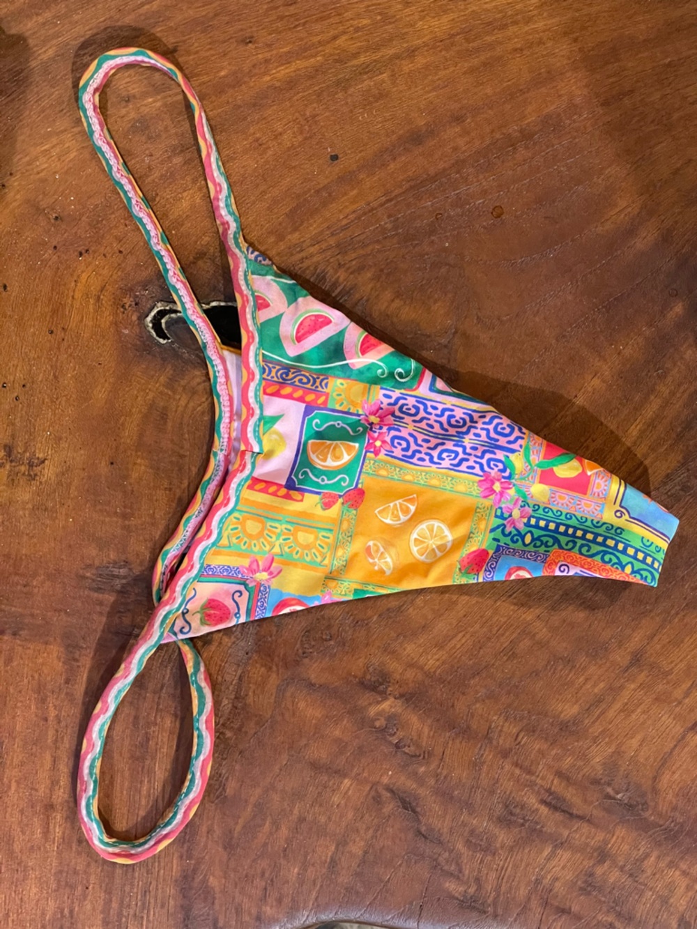 Bydee Swimwear bikini bottoms in
Fruta